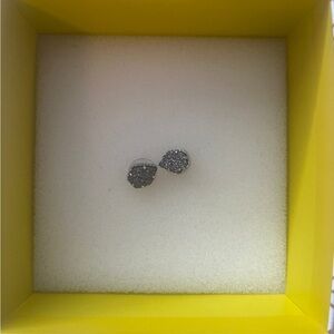 Kendra Scott Silver earrings